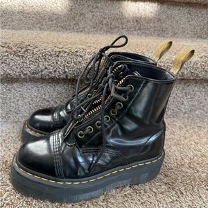 Dr. Martens Sinclair Women’s Black Leather Lace-Up Boots